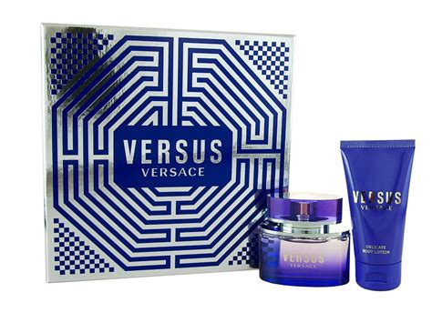 versace versus perfume 30ml.